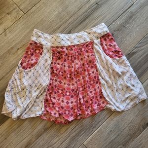 Free people Flouncy short size 6
